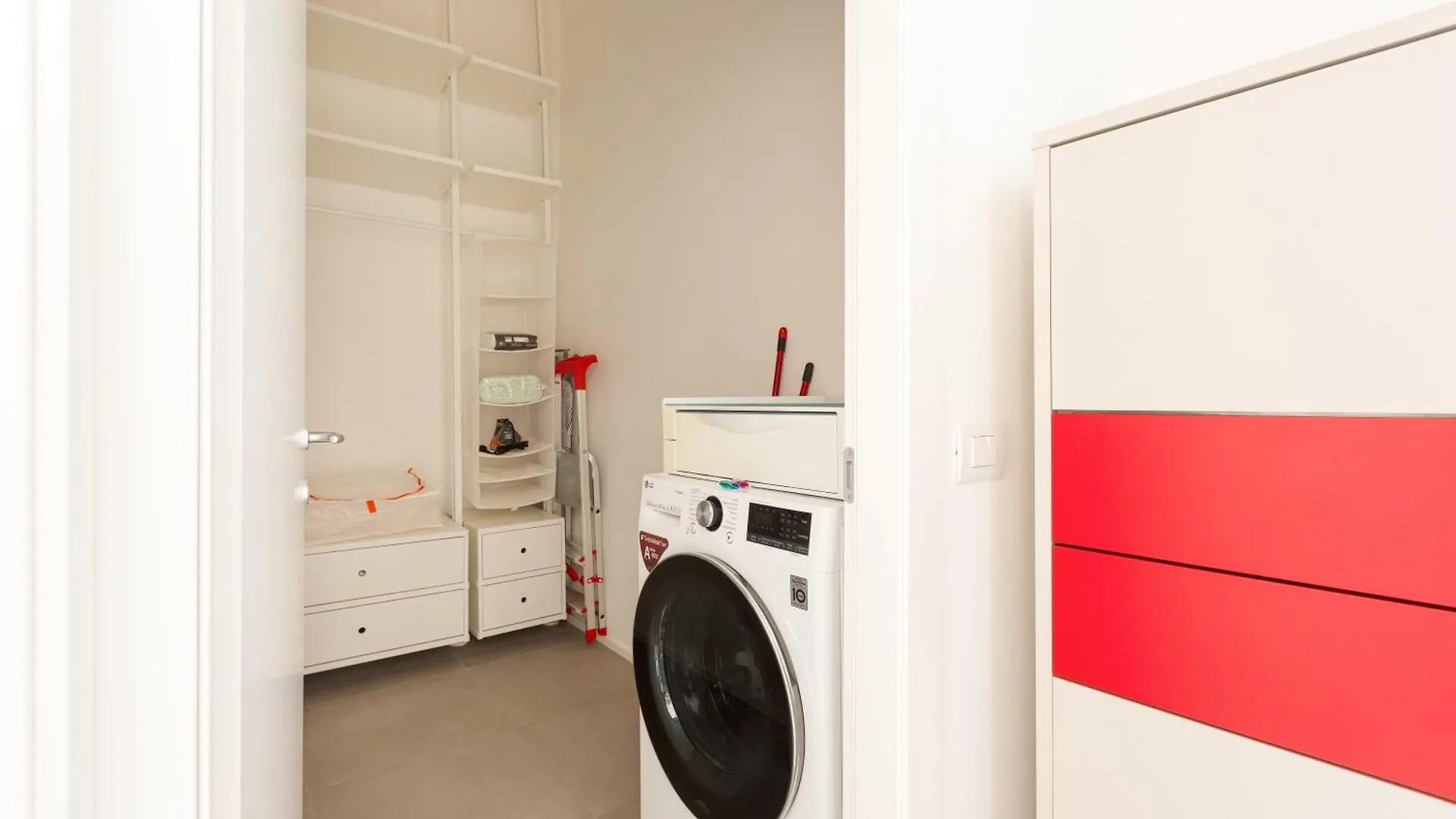Corso Vercelli Cosy And Bright Studio Milan Apartment
