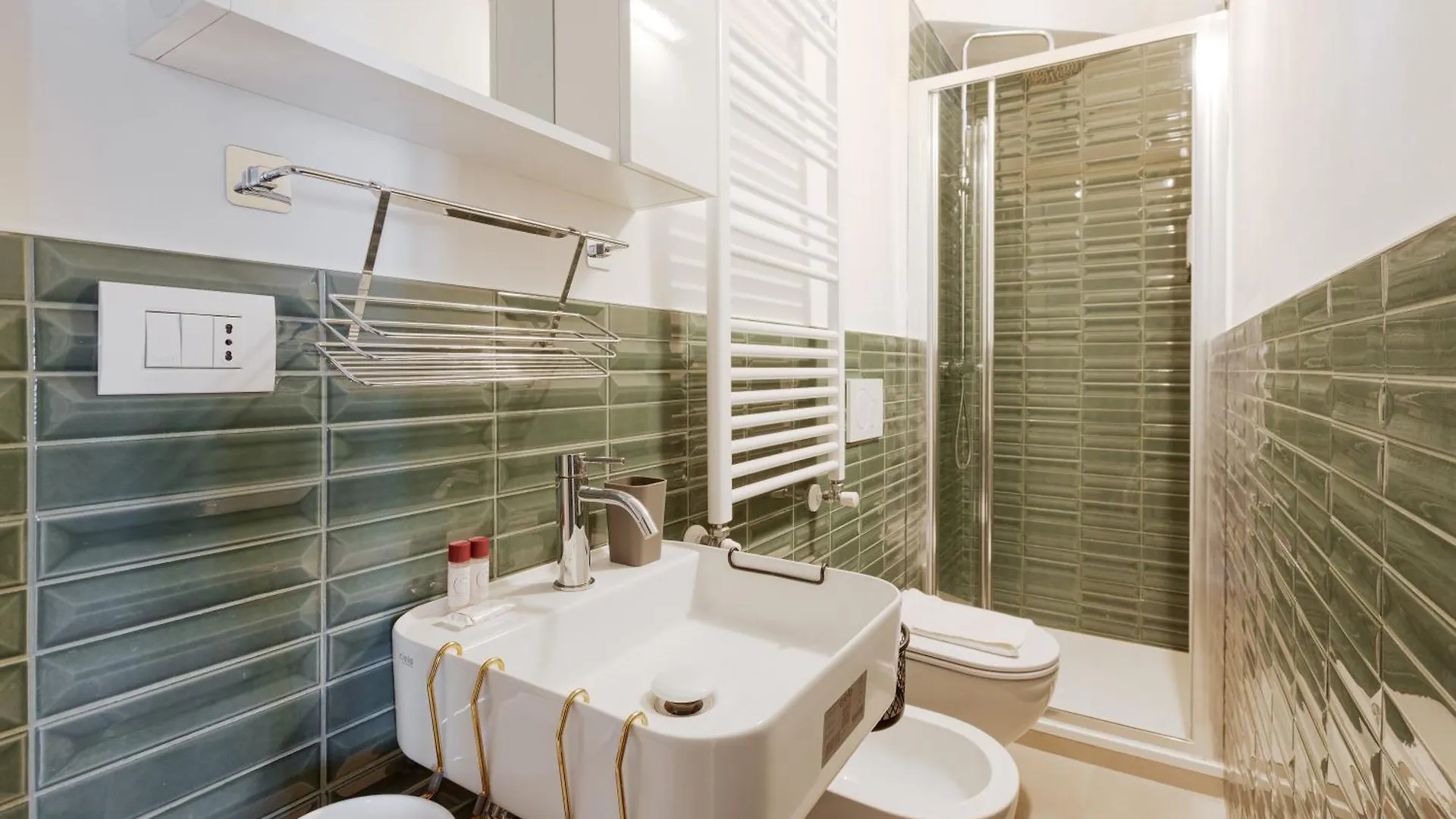 Apartment Corso Vercelli Cosy And Bright Studio Milan
